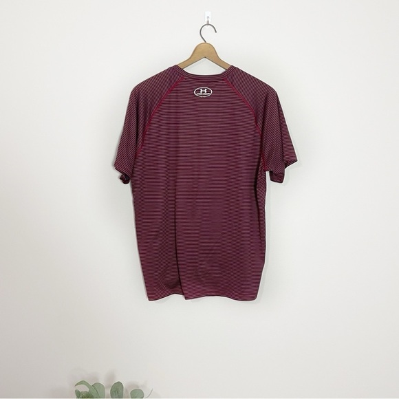[Under Armour] Men's Burgundy Red & Gray Striped Breathable Short Sleeve T-shirt - Picture 5 of 6
